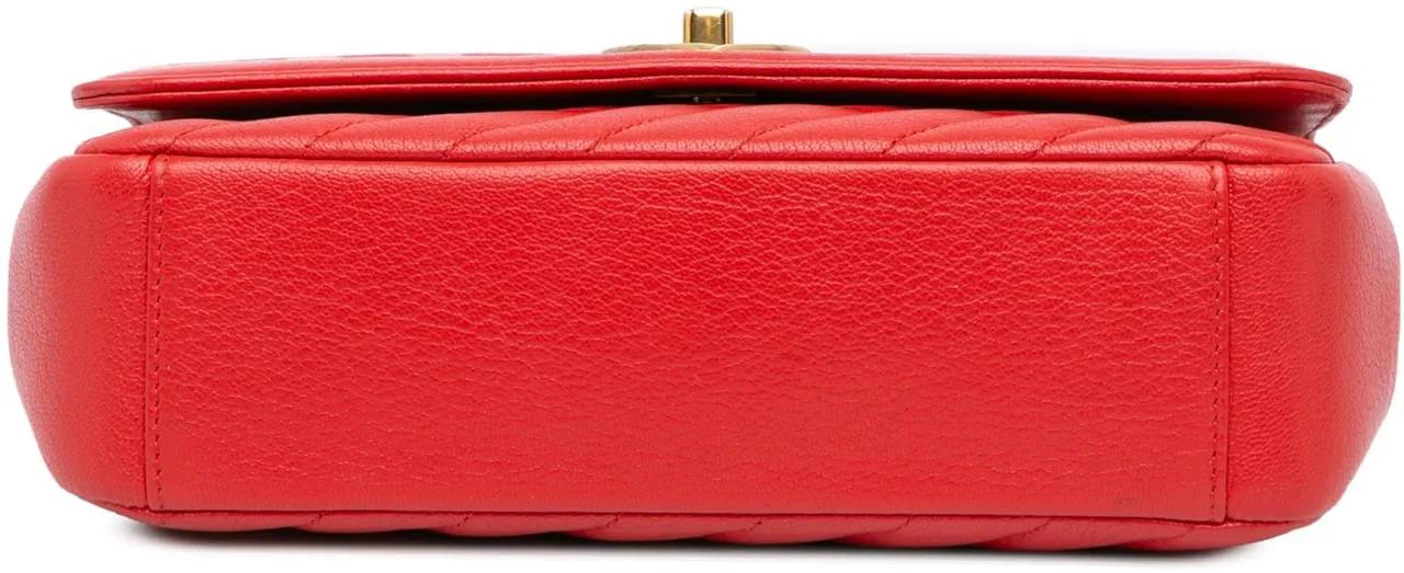 Thumbnail - Chanel Hobo Bags - Small Diagonal Quilted Goatskin Flap - Gr. unisize - in Rot - für Damen