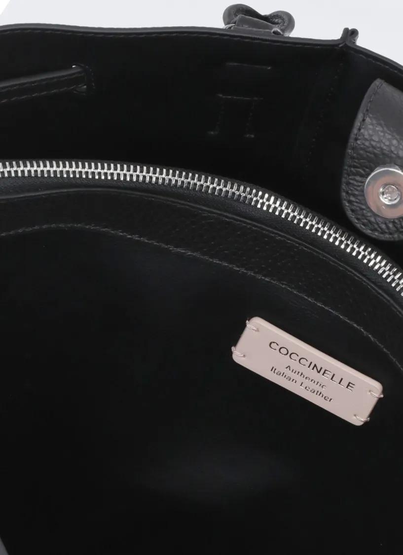 Coccinelle Shoppers & Totes Black Flores Bag in zwart