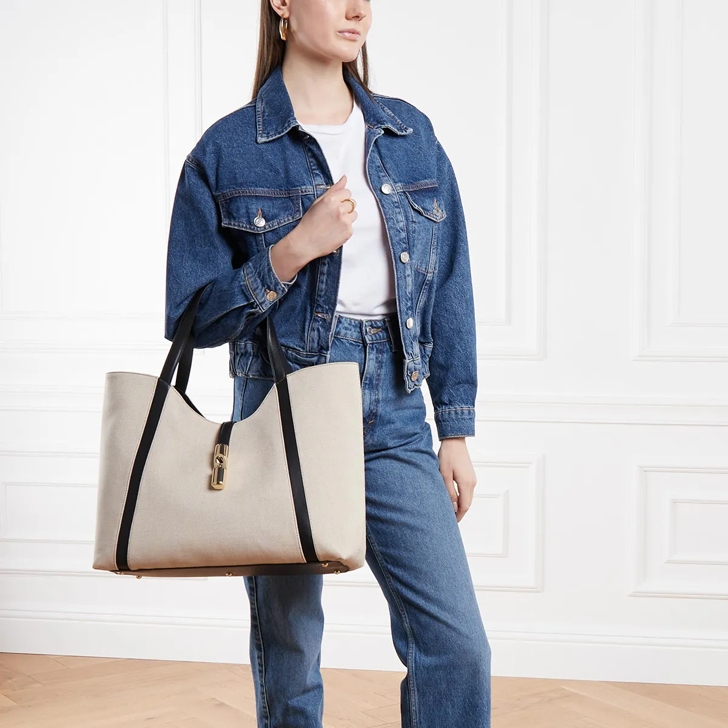 フルラ] GOCCIA XL ホーボーバッグ ショルダーバッグ M NERO Furla