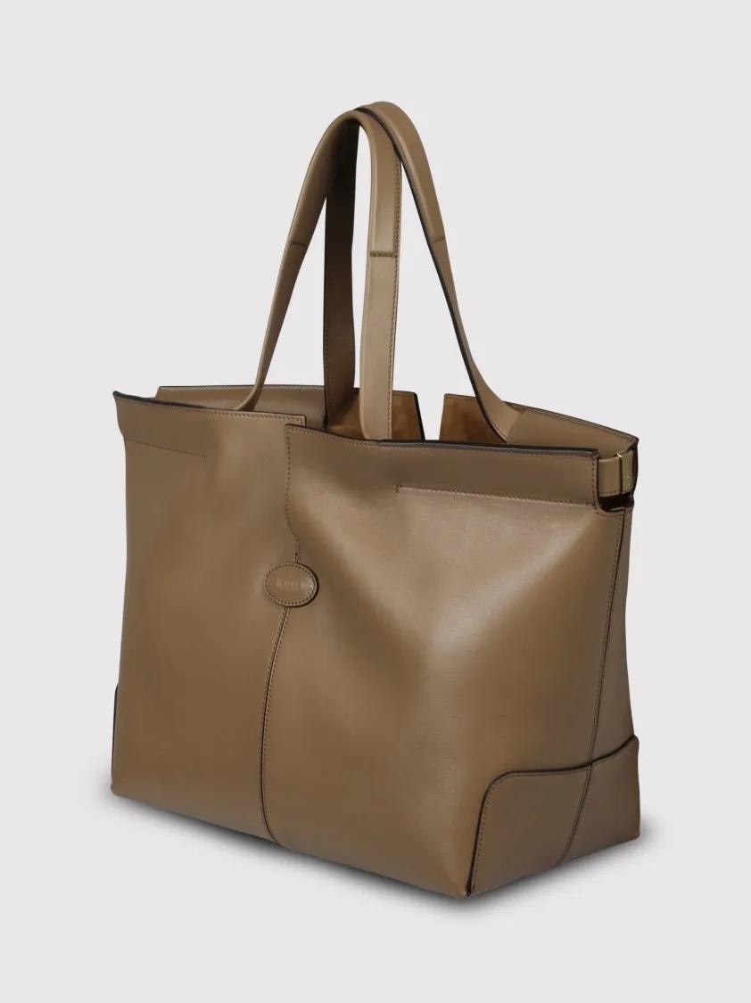 TOD'S Shoppers & Totes Medium-Small Folio Shopping Bag in bruin