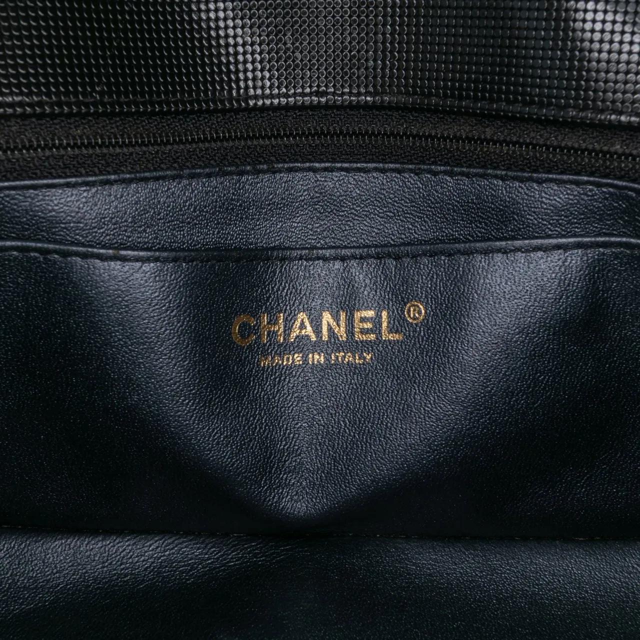 Thumbnail - Chanel Hobo Bags - Mini Rectangular Classic Calfskin Pixel Effect Sin - Gr. unisize - in Schwarz - für Damen