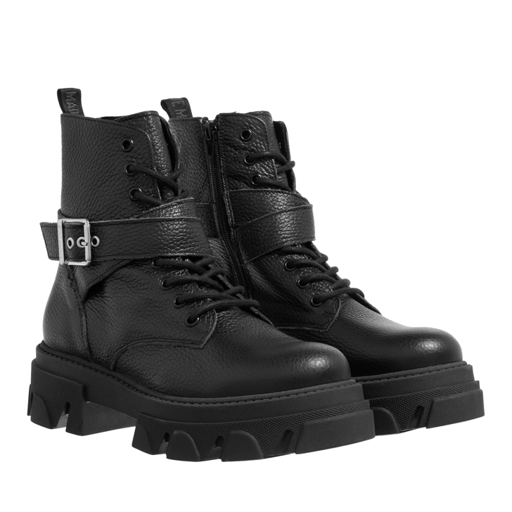 Steve madden ankle 2025 boots with buckle