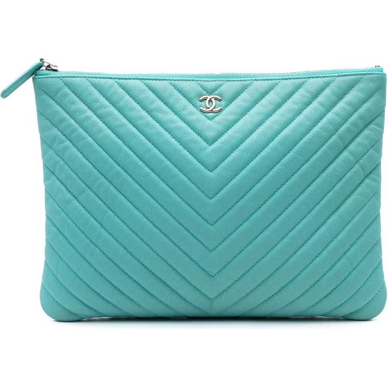 Chanel Pochette Medium CC Chevron Caviar O Case Clutch blau