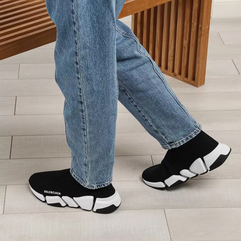 Balenciaga Slip-On-Sneaker Sock-Sneaker "Speed 2.0" Black(Image 2)