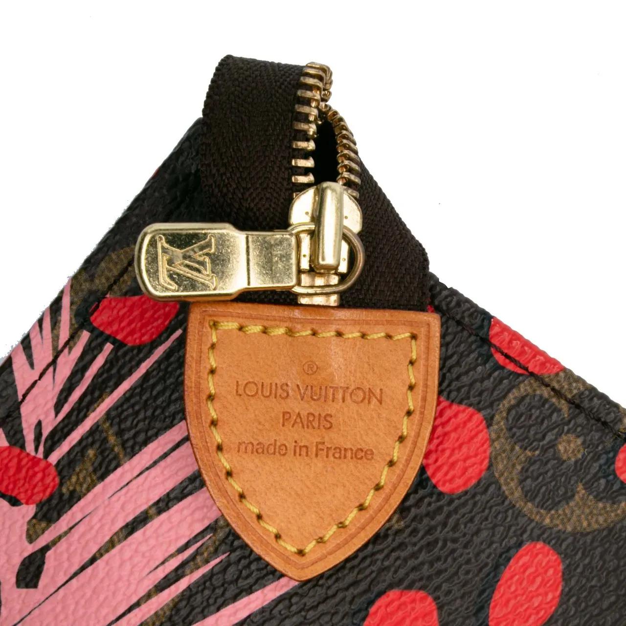 Thumbnail - Louis Vuitton Clutches - Monogram Jungle Dots Toiletry Pouch 26 - Gr. unisize - in Braun - für Damen