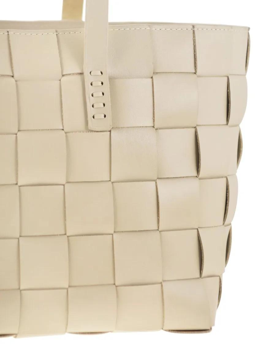 Thumbnail - DRAGON DIFFUSION Shopper & Totes - Japan Tote - Woven Leather Bag - Gr. unisize - in Beige - für Damen