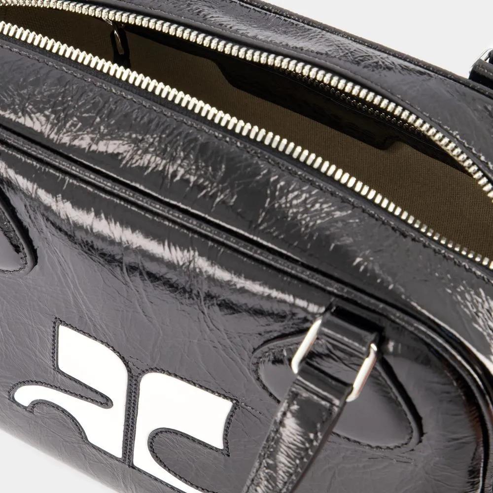 Courrèges Shoppers Reedition Bowling Bag Leather Black in zwart