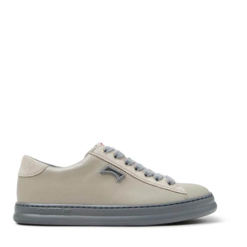 Camper Low-Top-Sneaker Die Geburtsstunde unseres Kultmodells Runner im Ja hellbeige