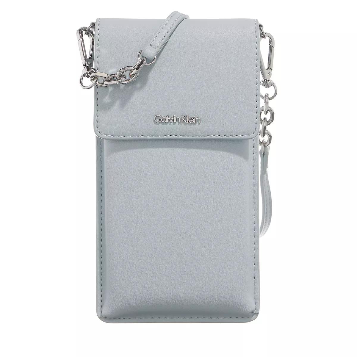 Calvin Klein Ck Must Phone Pouch Xbody Pearl Blue Phone Bag