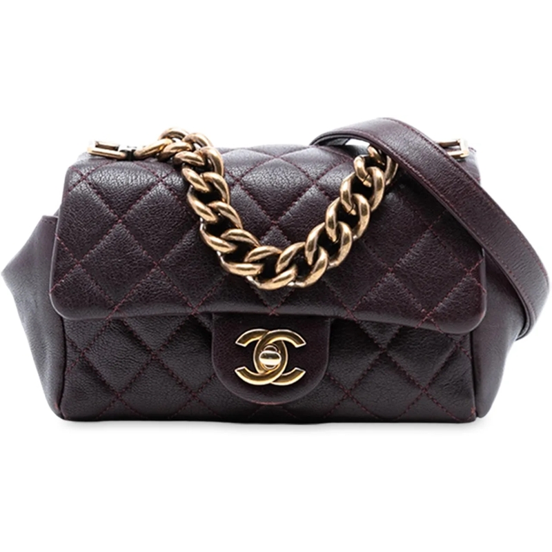 Chanel Schultertasche Mini Quilted Sheepskin Trapezio Flap rot