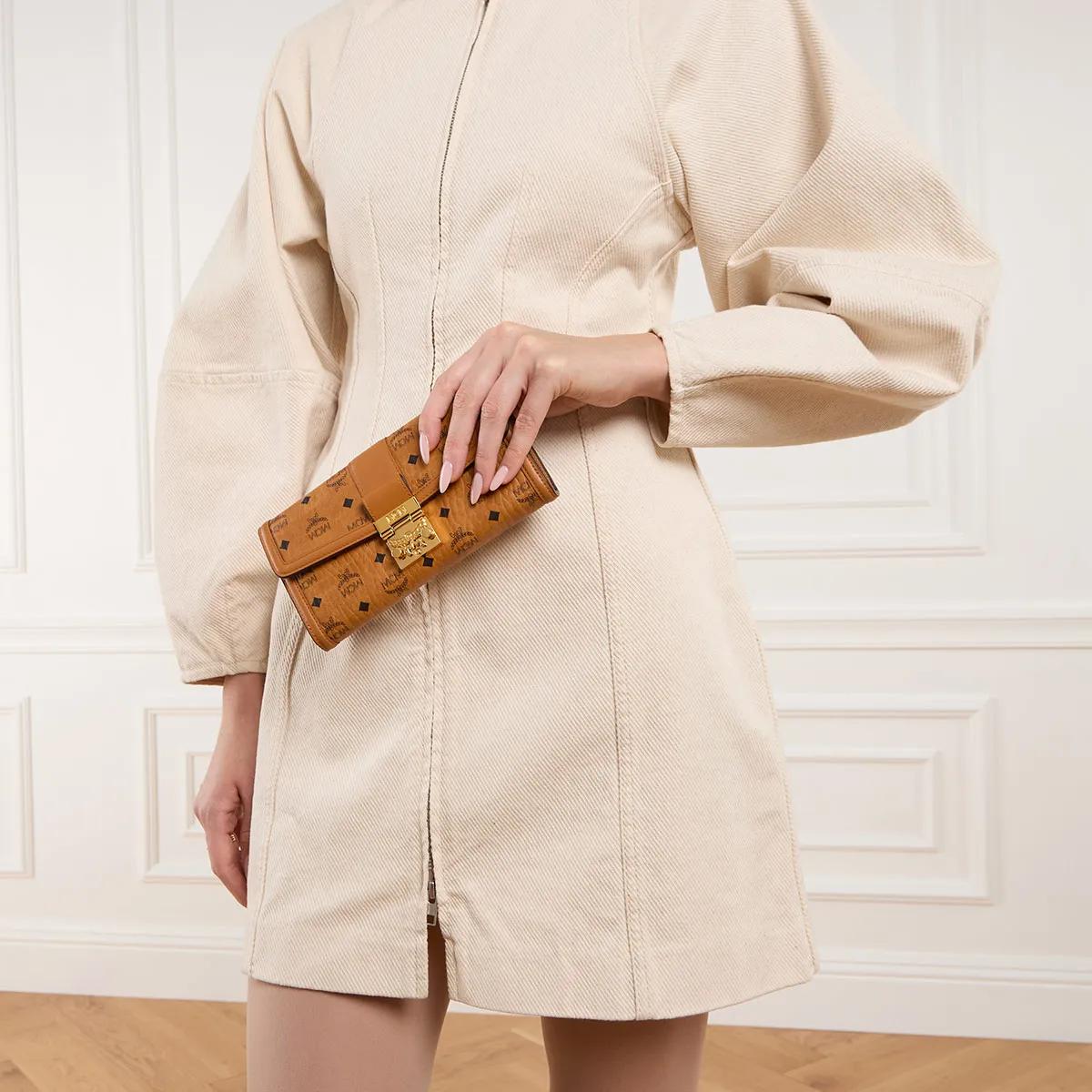 MCM Crossbody bags Tracy Wallet On Chain in cognac