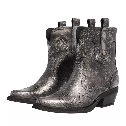 Steve Madden Waynoa Silver Leather Boot