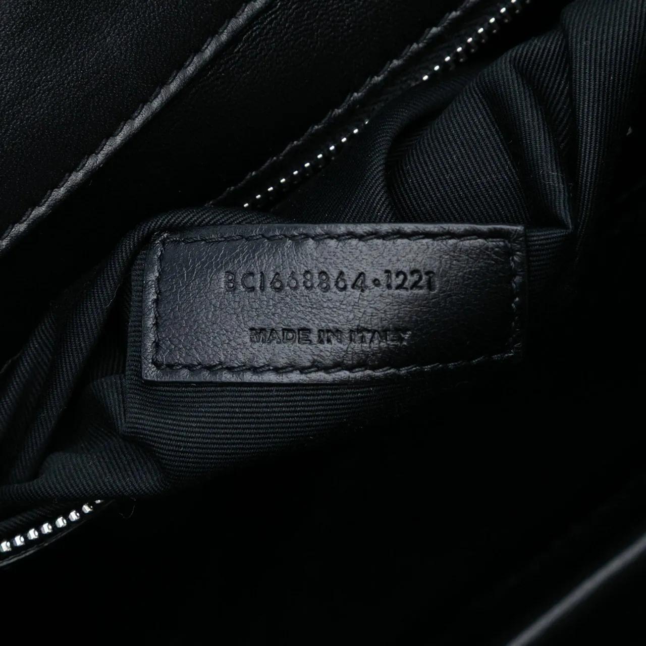 Thumbnail - Saint Laurent Hobo Bags - Quilted Lambskin Studded Monogram Gaby Shoulder Ba - Gr. unisize - in Schwarz - für Damen