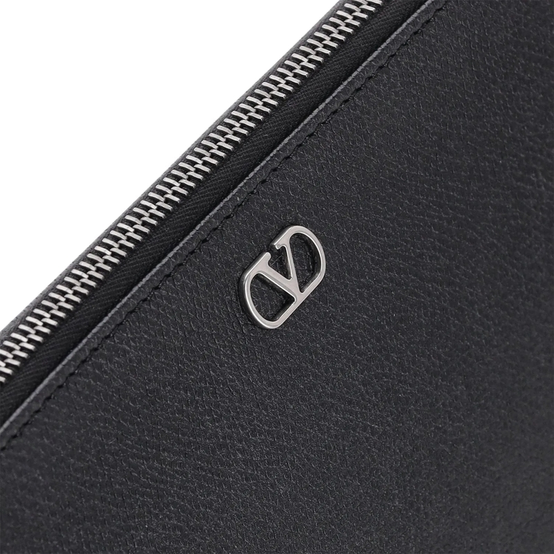 Valentino Garavani Pochette Tasche aus Leder schwarz(Image 4)