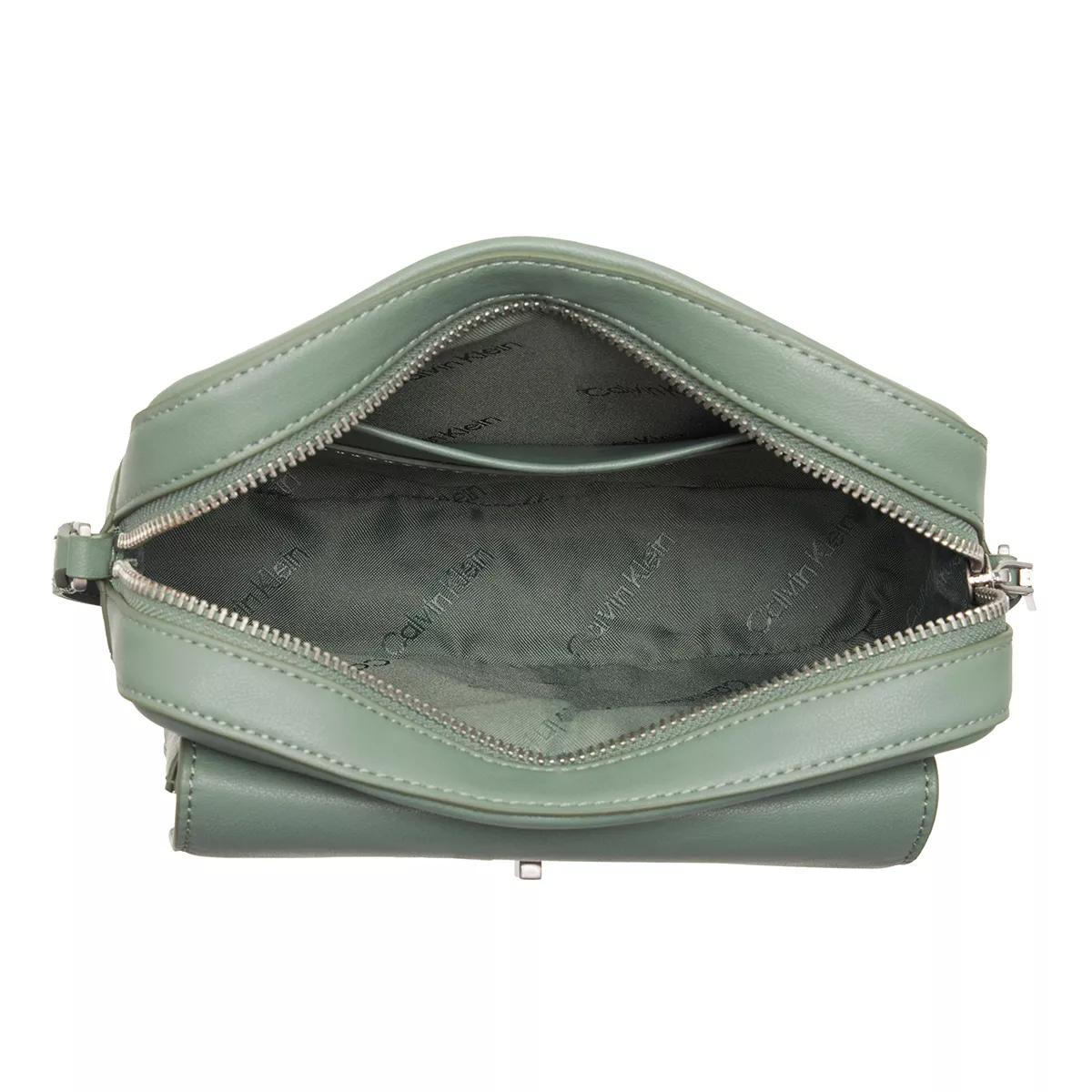 Calvin Klein Crossbody bags Re-Lock Camera Bag W Flap in groen