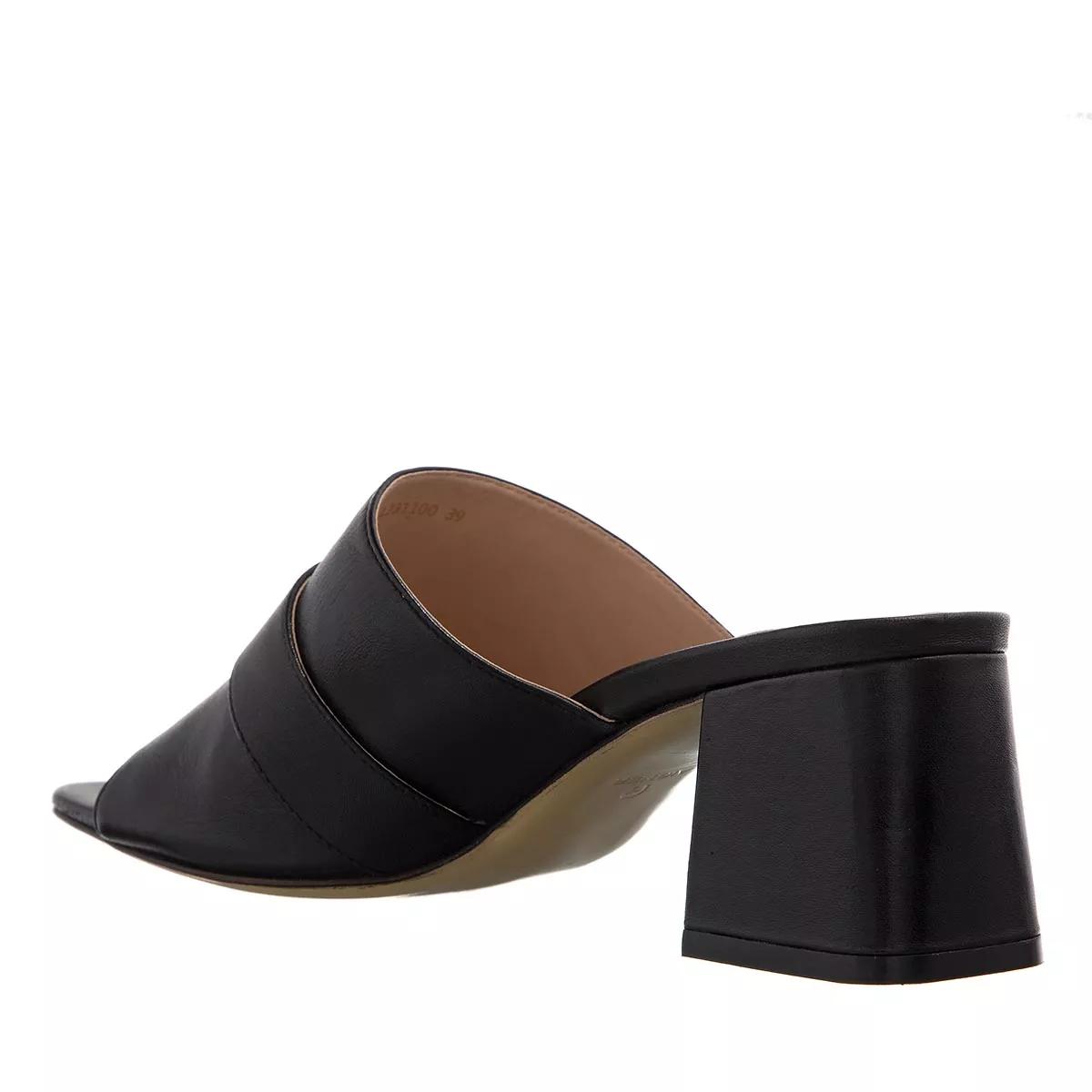 AIGNER Courtney 5 black Mule