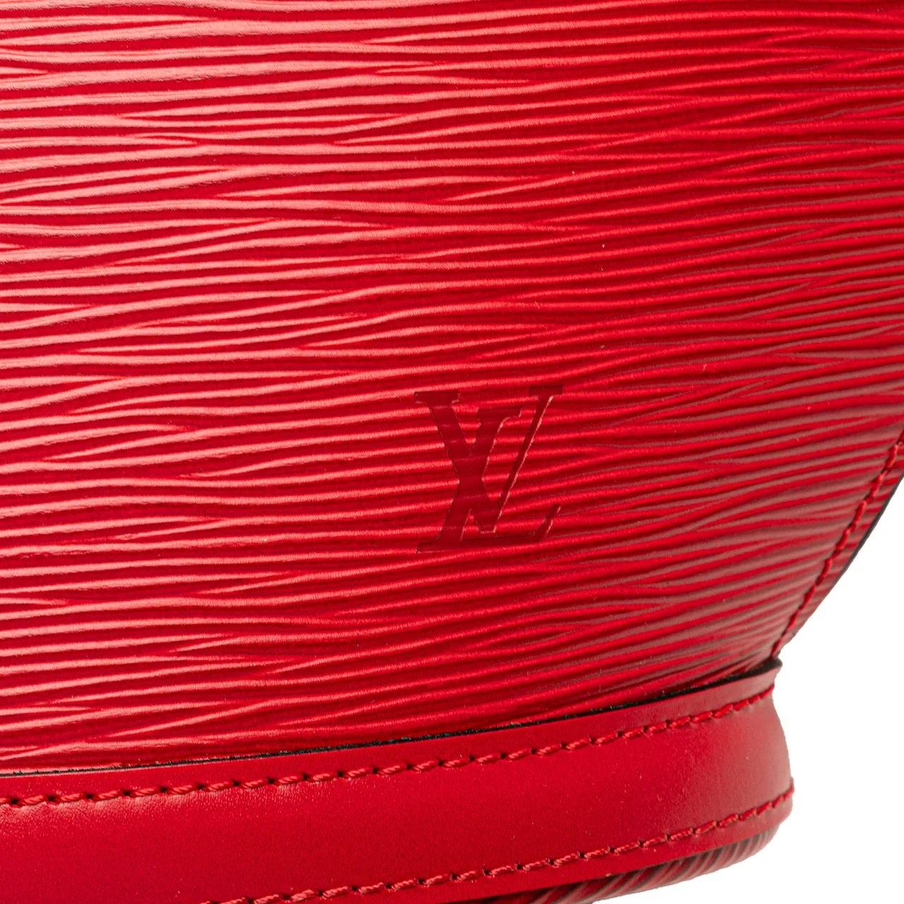 Thumbnail - Louis Vuitton Crossbody Bags - Epi Saint Jacques PM Short Strap - Gr. unisize - in Rot - für Damen