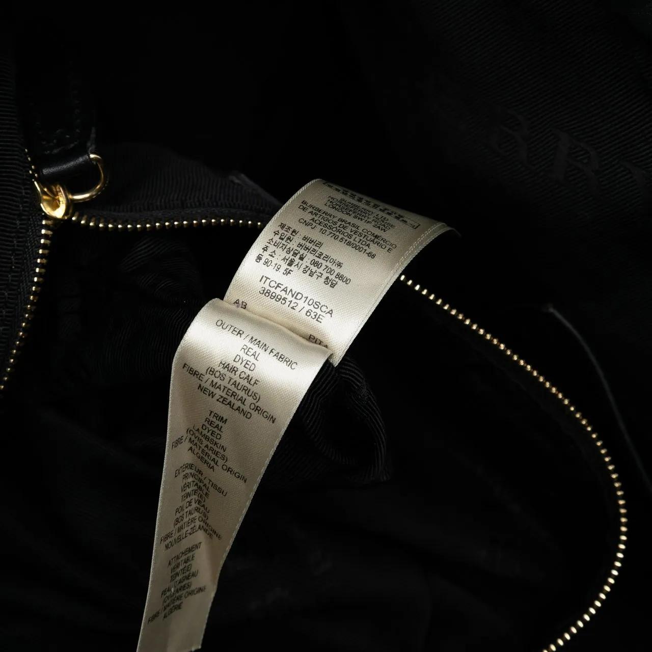 Thumbnail - Burberry Hobo Bags - Calf Hair and Leather Grommet Fringe Big Crush Tot - Gr. unisize - in Schwarz - für Damen