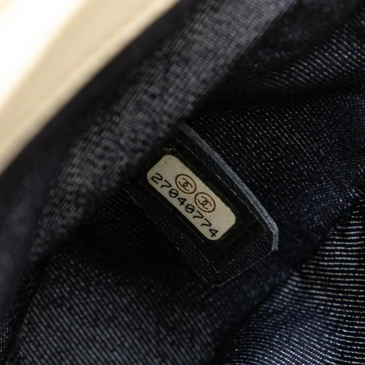 Thumbnail - Chanel Hobo Bags - Crumpled Calfskin En Vogue Rope Flap - Gr. unisize - in Weiß - für Damen