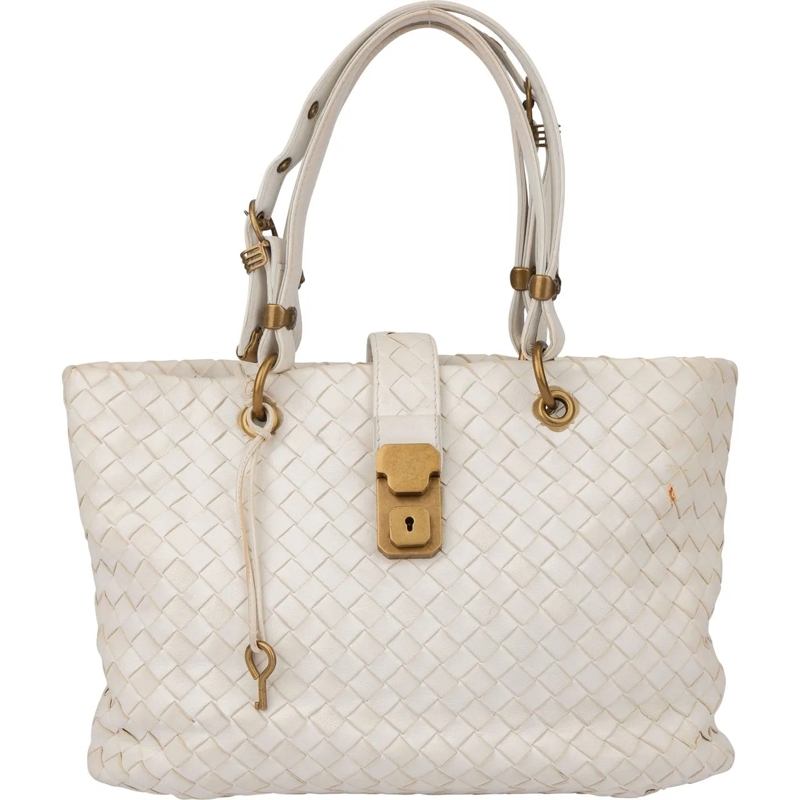Bottega Veneta Schultertasche Bottega Veneta White Intrecciato Leather Lock Hand weiß