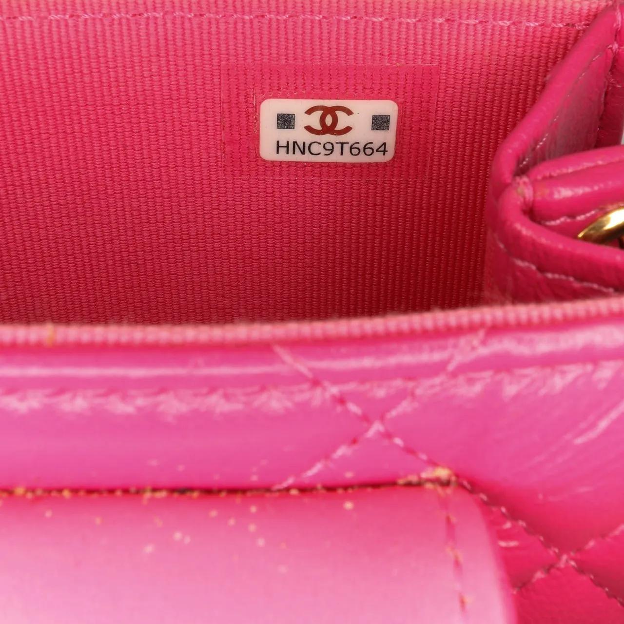 Thumbnail - Chanel Hobo Bags - CC Quilted Lambskin Flap Clutch On Chain - Gr. unisize - in Gold - für Damen