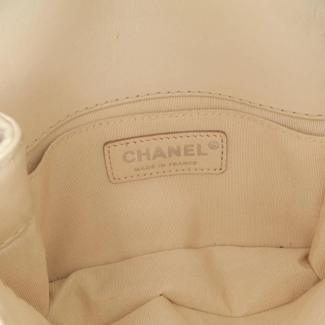 Thumbnail - Chanel Hobo Bags - Small Calfskin Braided Chic Flap - Gr. unisize - in Weiß - für Damen