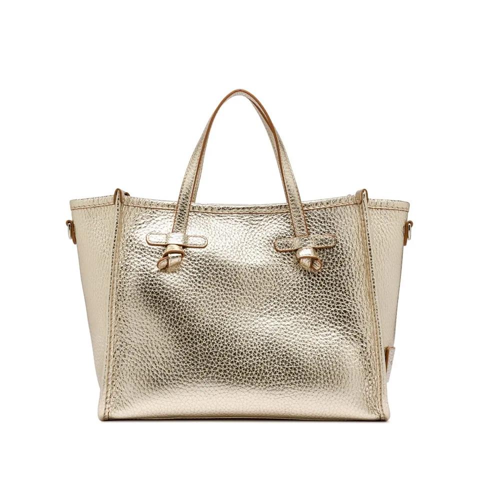 Gianni Chiarini Shoppers & Totes Marcella Textured Gold Calf Leather Bag in goud