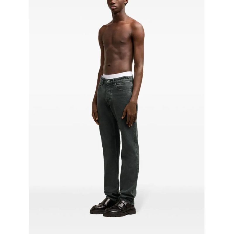 AMI Paris Jeans Black Classic Fit Jeans Black(Image 8)