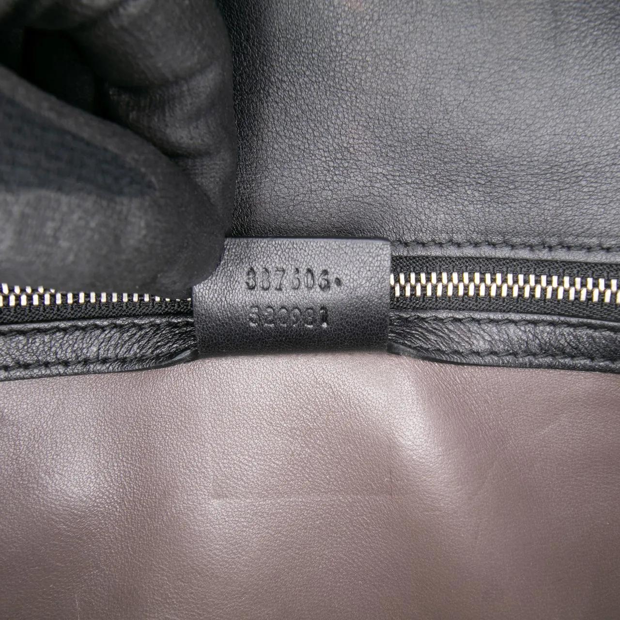 Thumbnail - Gucci Hobo Bags - Medium Patent Dollar Interlocking G Crossbody - Gr. unisize - in Schwarz - für Damen