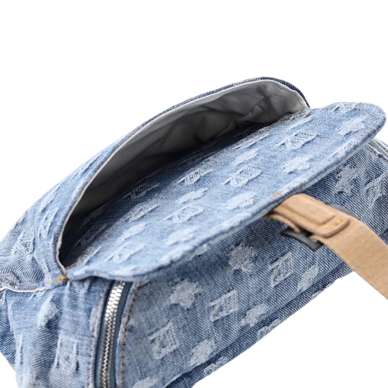 Dsquared2 Crossbody Bag Gürteltasche aus Denim blau(Image 3)