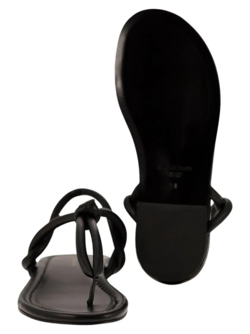 Thumbnail - Fabiana Filippi Sandalen - Closed-Back Leather Flip-Flops With Knotted Straps - Gr. 39 (EU) - in Schwarz - für Damen