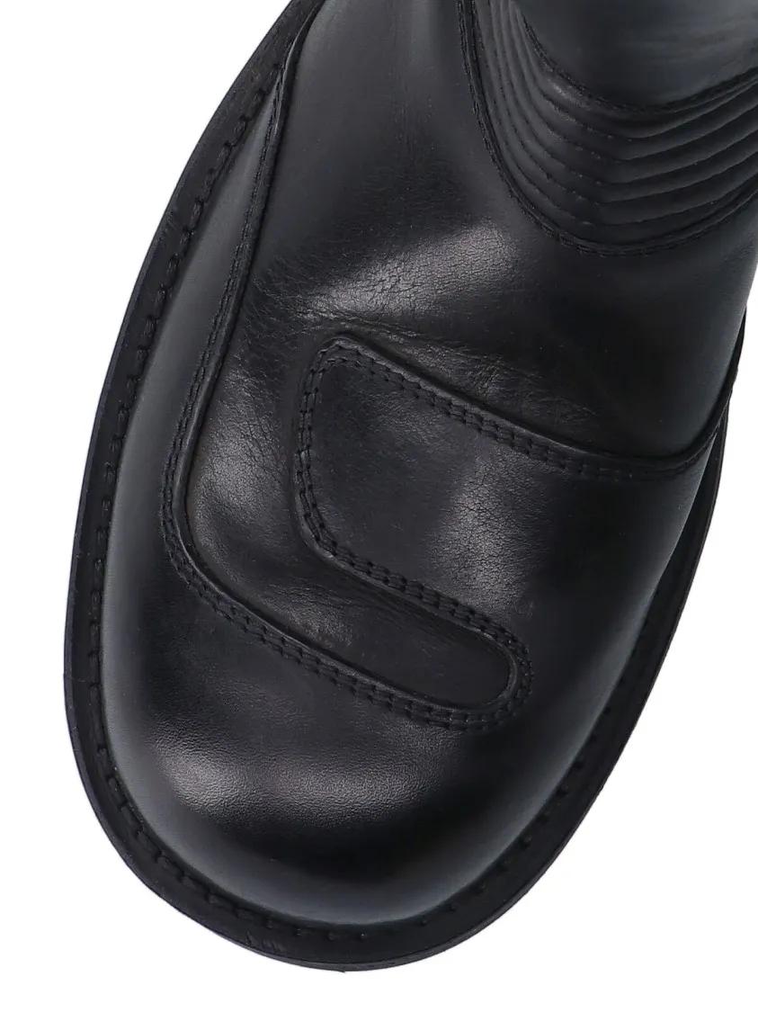 Thumbnail - MM6 Maison Margiela Stiefel - Timeless All-Black Boots With Classic Silhouette - Gr. 42 (EU) - in Schwarz - für Damen