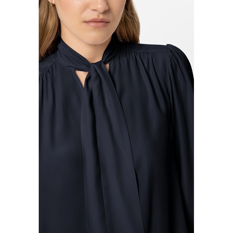 Luisa Cerano Top Schluppenbluse aus Seiden-Mix winter navy(Image 5)