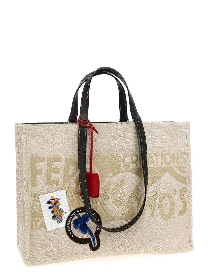 Salvatore Ferragamo Shoppers & Totes 'Tote Bag L' Shopping Bag in beige