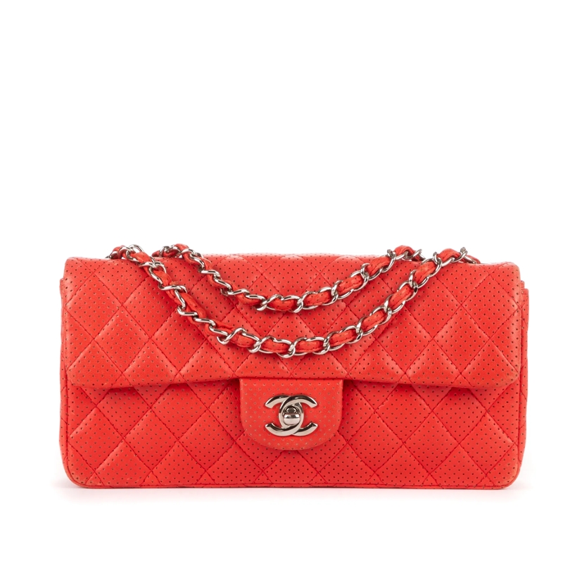 Chanel Crossbody Bag East West Perforated Flap gelb