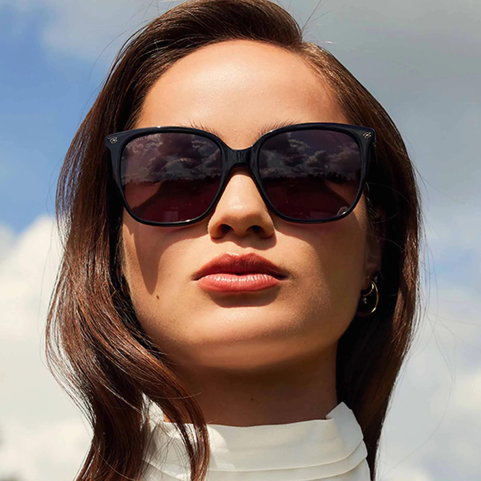 Thumbnail - Isabel Bernard Sonnenbrille - La Villette Raison square sunglasses with black le - Gr. unisize - in Schwarz - für Damen