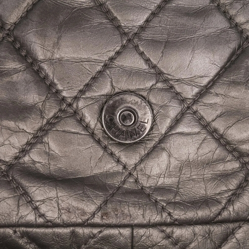 Chanel Sac à bandoulière 2012 Medium Aged Calfskin Chain Me Flap silber (Image 11)