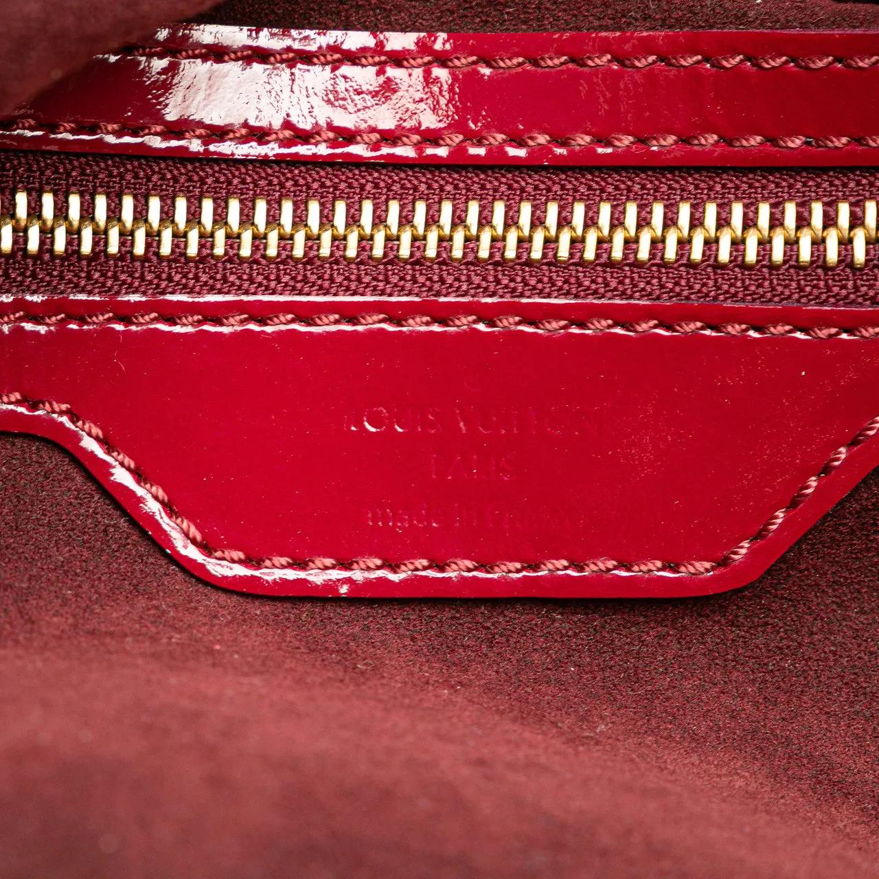 Thumbnail - Louis Vuitton Hobo Bags - Monogram Vernis Mahina Surya L - Gr. unisize - in Rot - für Damen