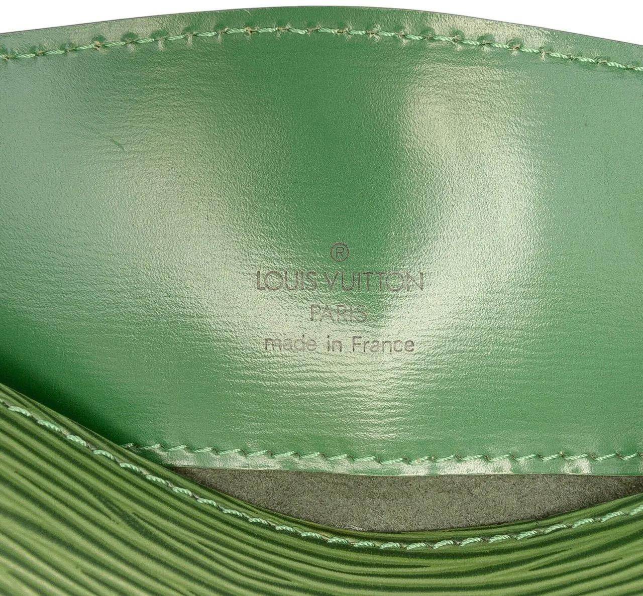 Thumbnail - Louis Vuitton Hobo Bags - Epi Cluny - Gr. unisize - in Grün - für Damen