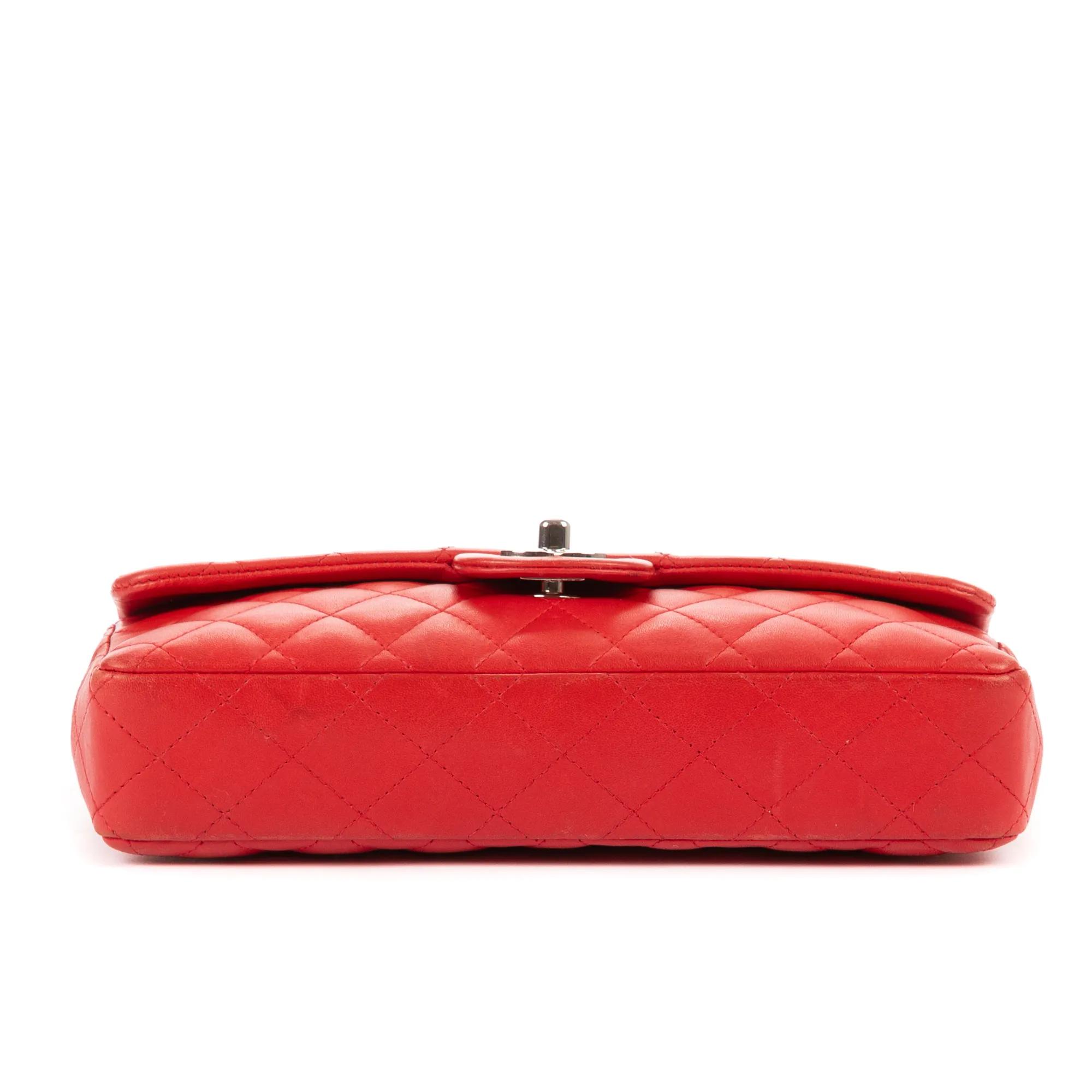 Thumbnail - Chanel Crossbody Bags - East West Flap - Gr. unisize - in Rot - für Damen