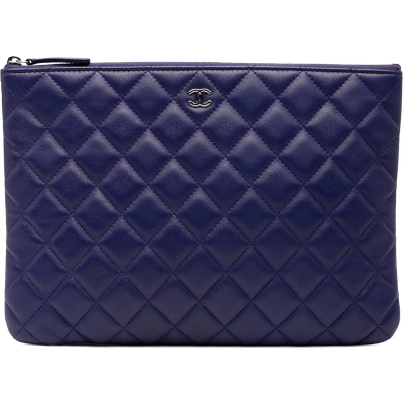 Chanel Clutch Medium CC Quilted Lambskin O Case Clutch lila