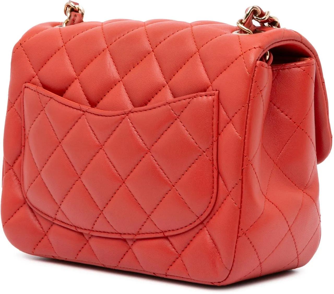 Chanel Hobo bags 2017-2018 Mini Square Classic Lambskin Single Flap in rood