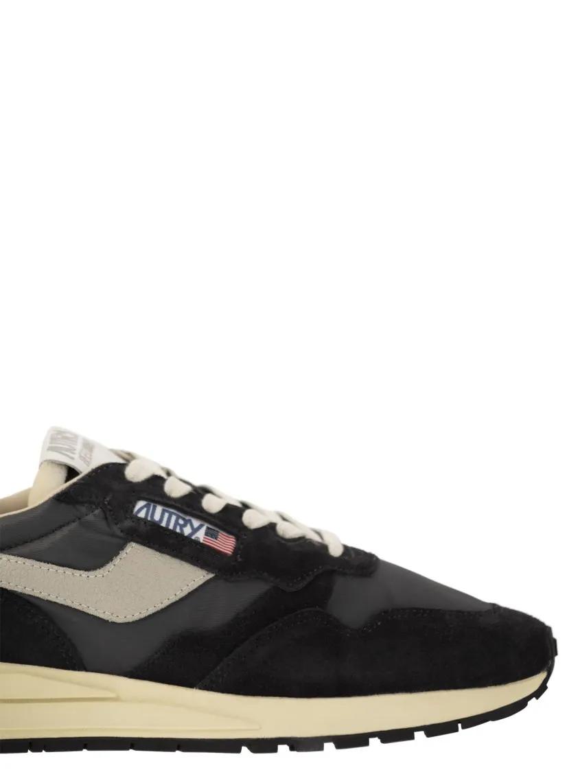 Thumbnail - Autry Low-Top Sneaker - Reelwind - Suede And Technical Textile Trainer - Gr. 44 (EU) - in Schwarz - für Damen