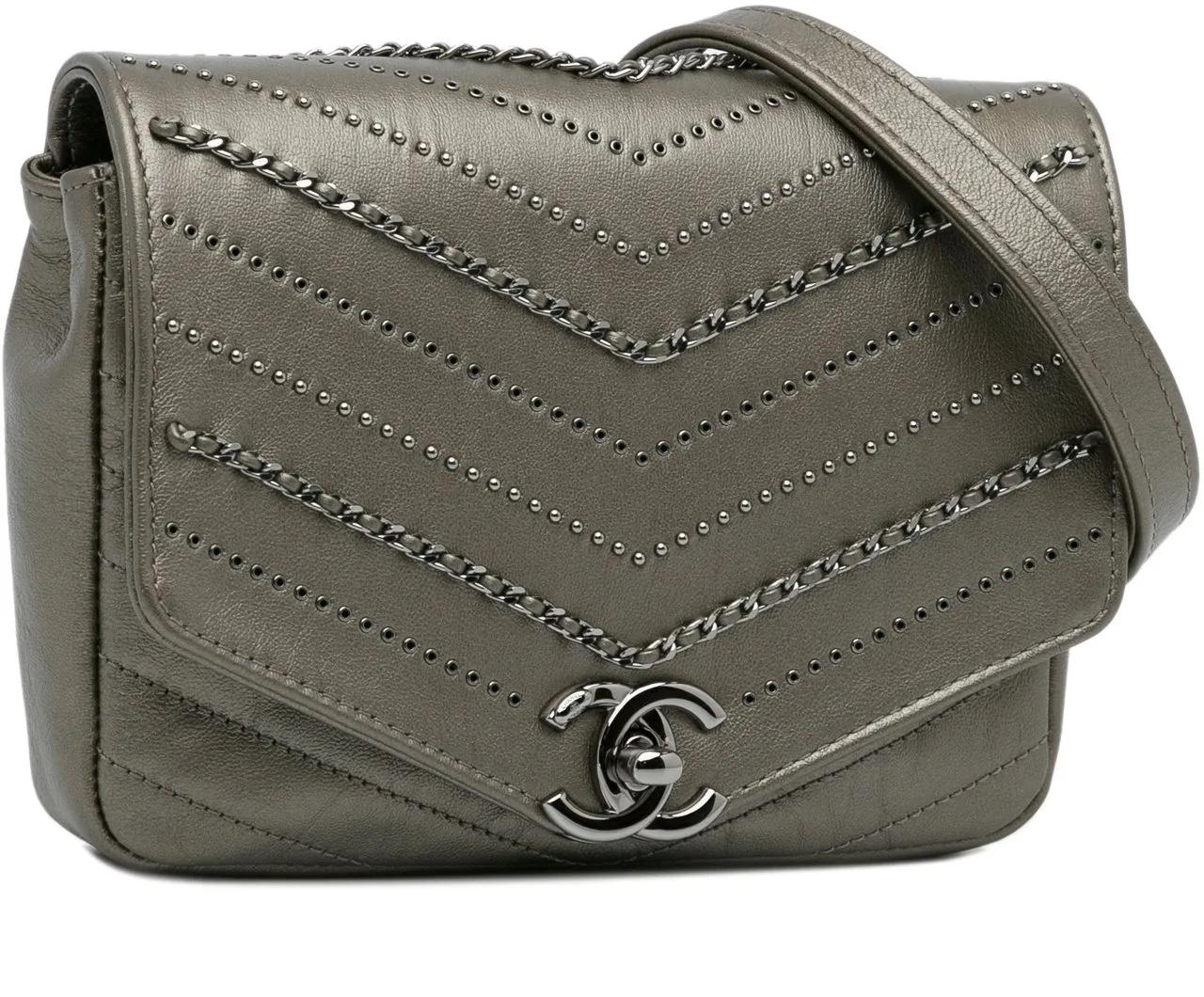 Thumbnail - Chanel Hobo Bags - Small Chevron Data Center Envelope Flap Bag - Gr. unisize - in Gold - für Damen