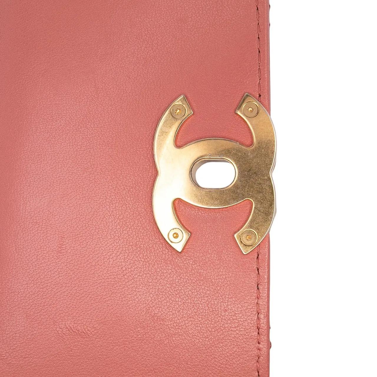 Thumbnail - Chanel Hobo Bags - Quilted Lambskin Chain Infinity Top Handle Bag - Gr. unisize - in Gold - für Damen