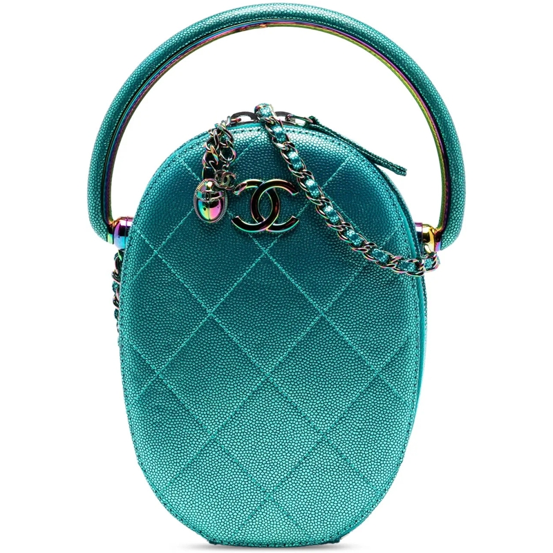 Chanel Schultertasche Quilted Metallic Caviar Rainbow Hardware Oval Came blau
