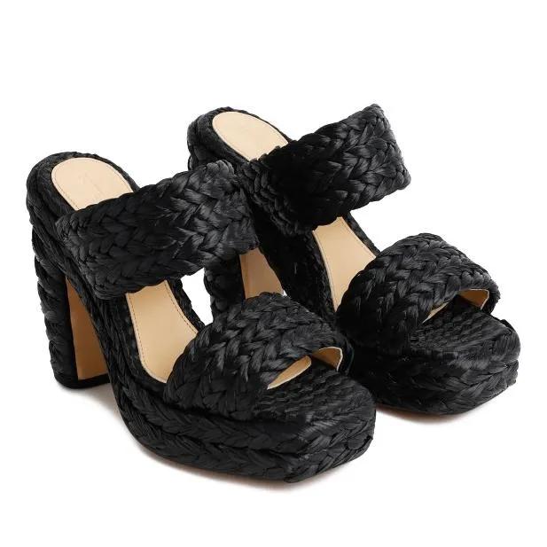 Bottega Veneta Sandalen & Sandaletten - Black Raffia Sandals - Gr. 37,5 (EU) - in Schwarz - für Damen