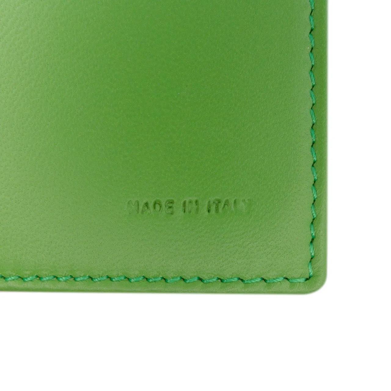 Thumbnail - Fendi Hobo Bags - Nappa Logo Embossed Long Wallet On Chain - Gr. unisize - in Grün - für Damen