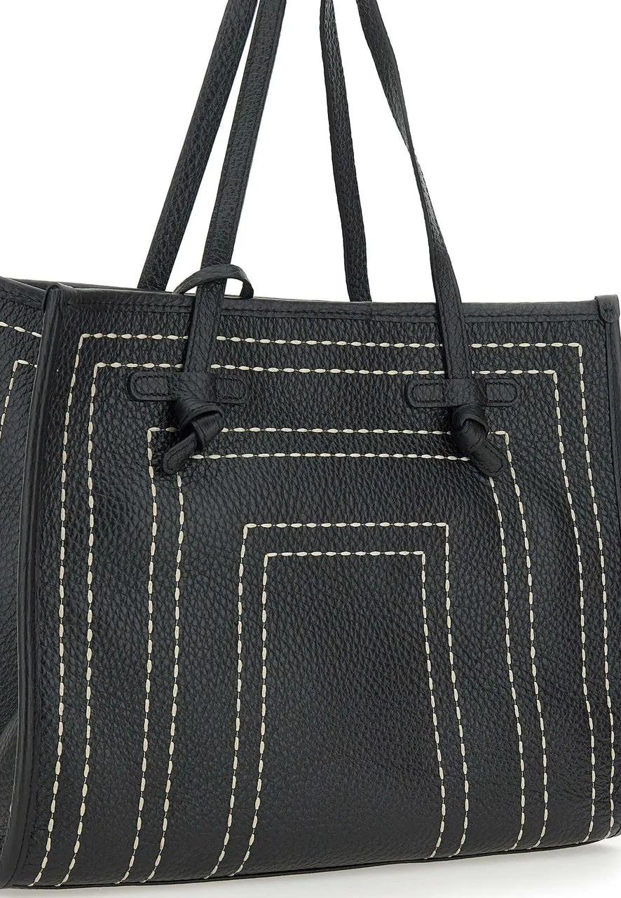 Gianni Chiarini Hobo bags Marcella in zwart