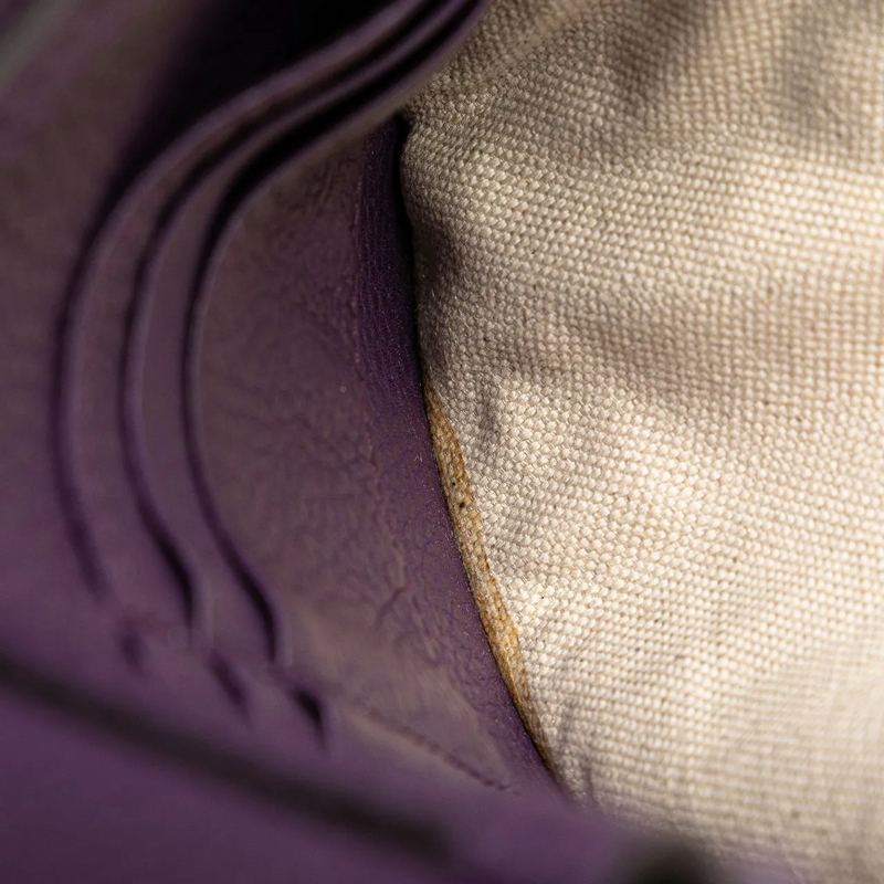 Gucci Schultertasche Pebbled Calfskin Piston Broadway Evening Bag lila